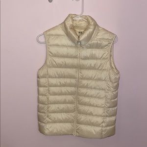 🤍 White/Cream Full Down Puffer Vest 🤍